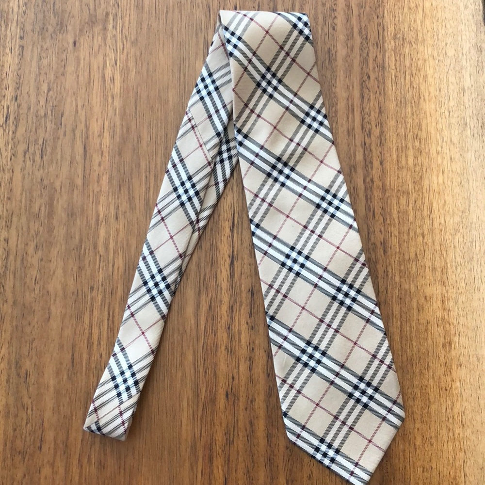 Burberry tie - vintage print